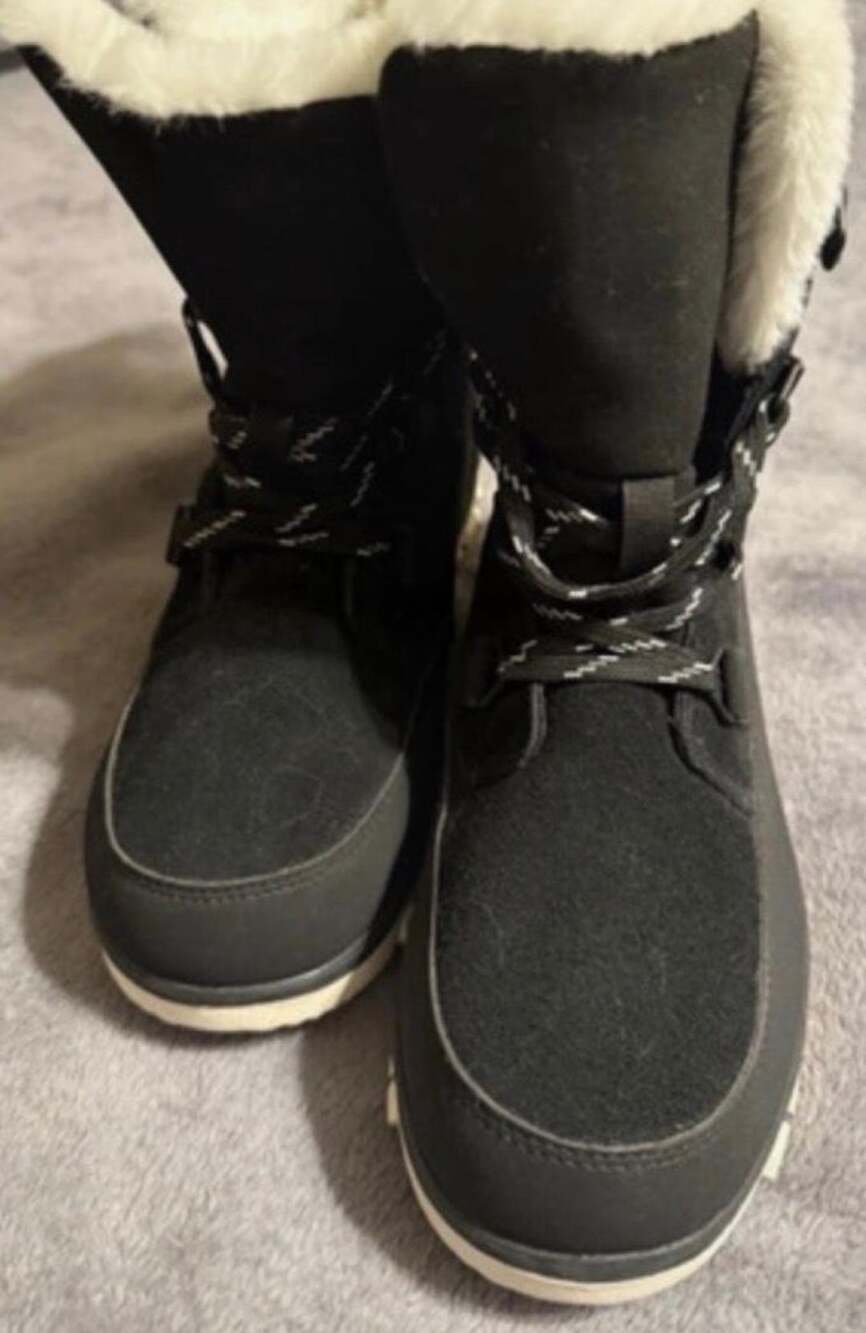 Universal Thread Corie Winter Hiker Boots Size 10 Black Faux Fur